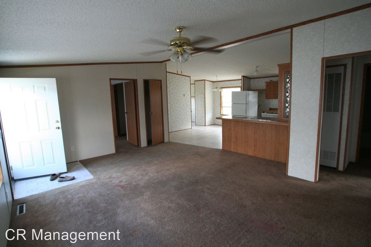 2712 Olivine St - Photo 3 of 13