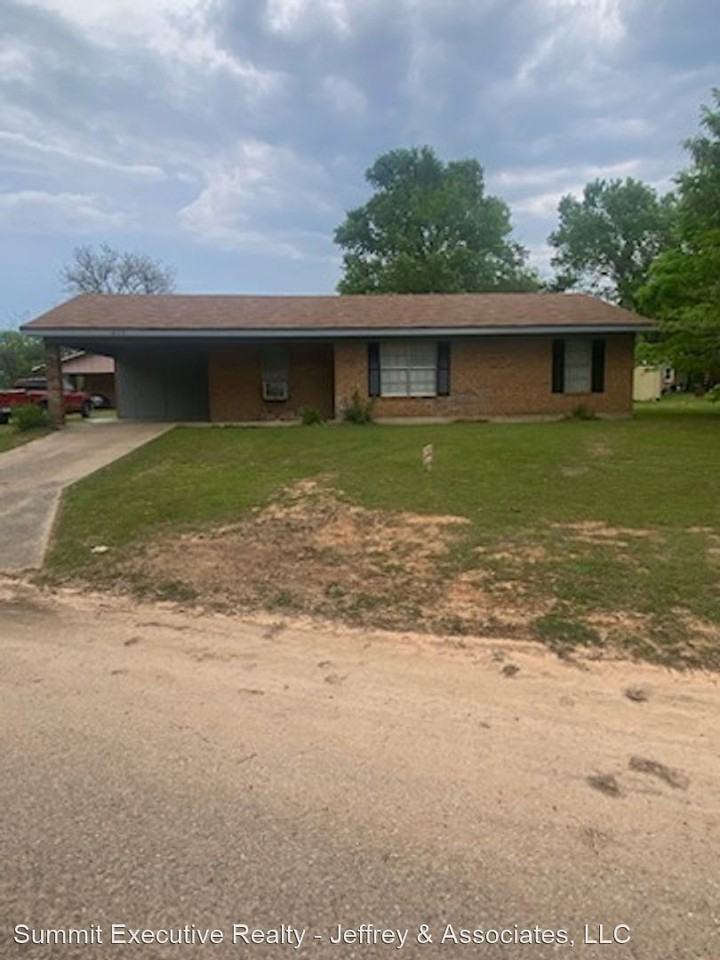 2113 Meadowview Cir, Coushatta, LA 71019 3 Bedroom House for 800/month