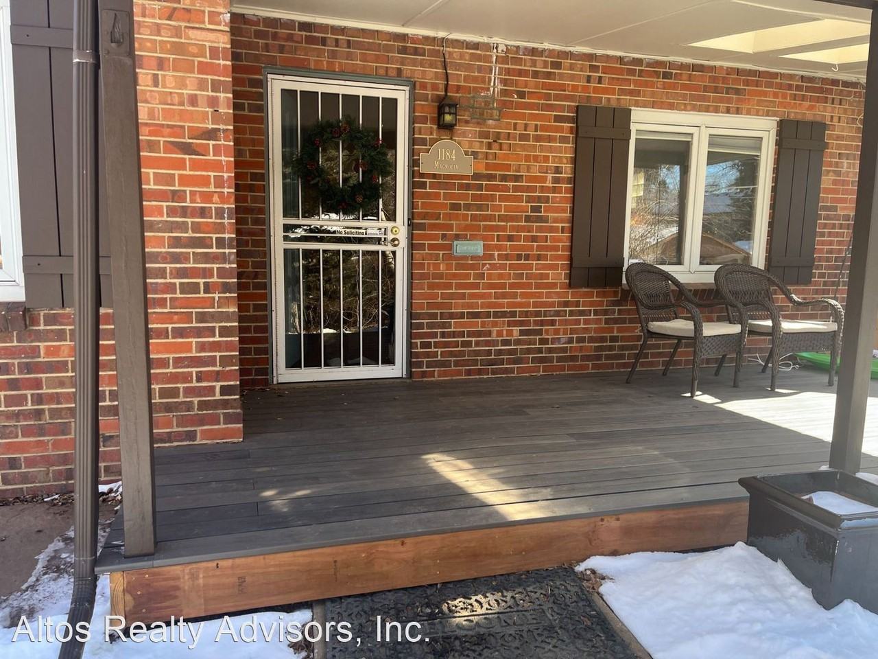 1184 Magnolia St - Photo 3 of 21