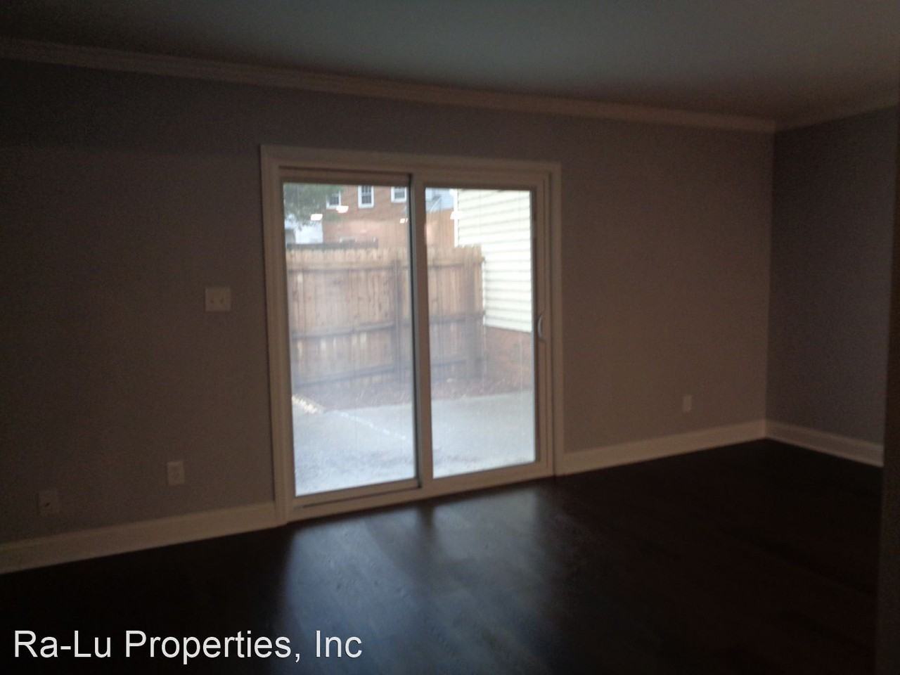 302 Oak Arbor Ln - Photo 2 of 19