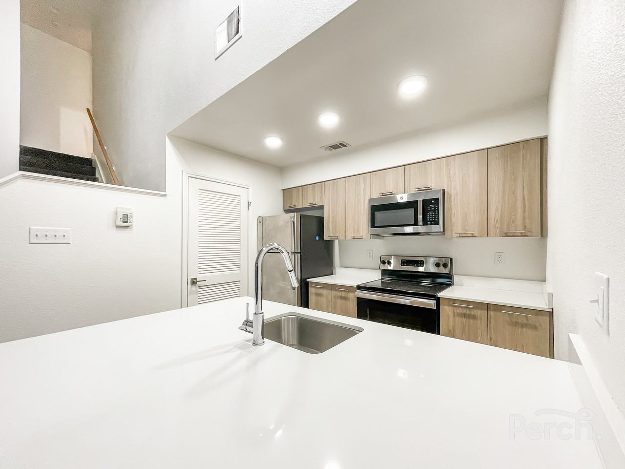 500 E HIGHLAND MALL BLVD - Photo 3 of 21