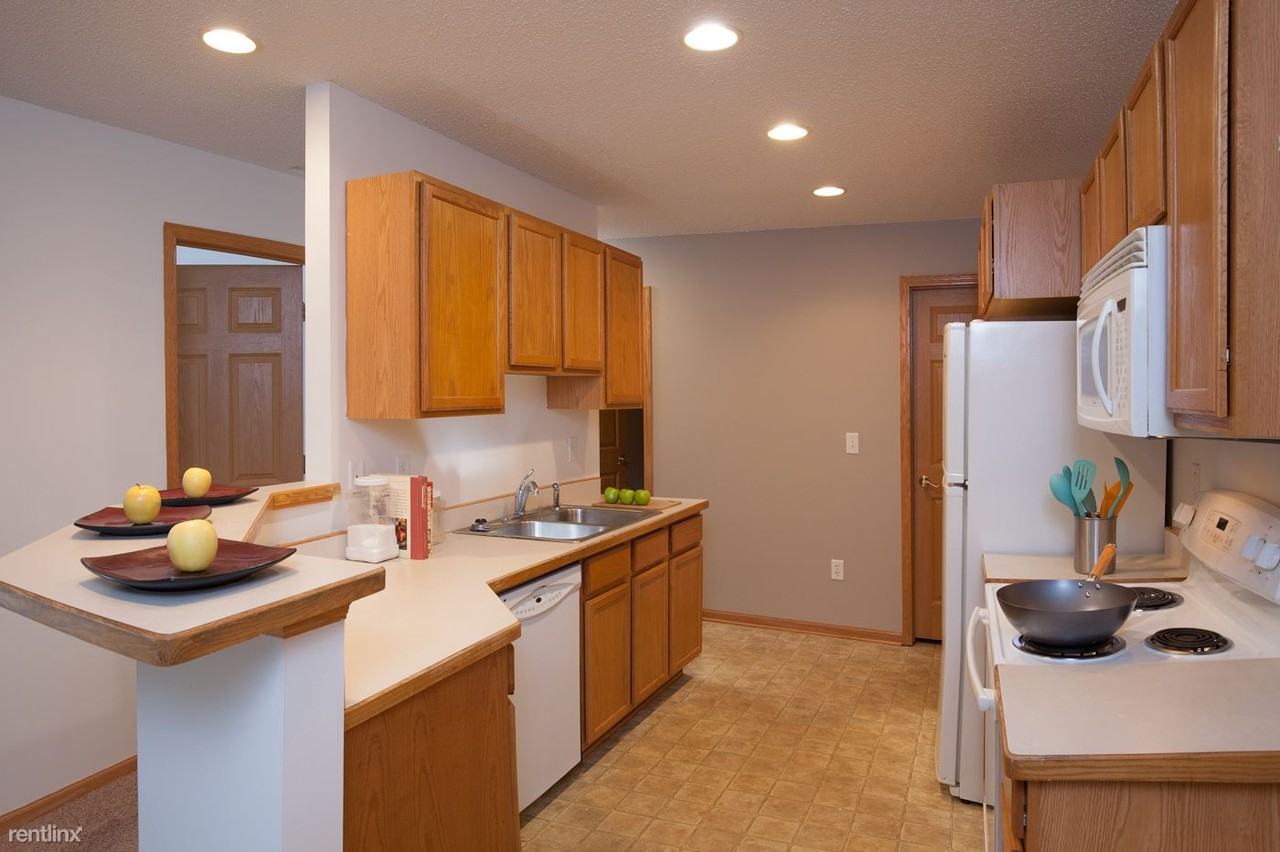 506 Lulu Ln - Photo 2 of 8