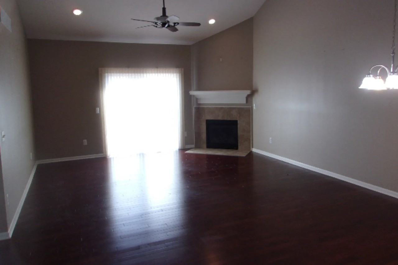 3447 Grove Ln - Photo 2 of 16