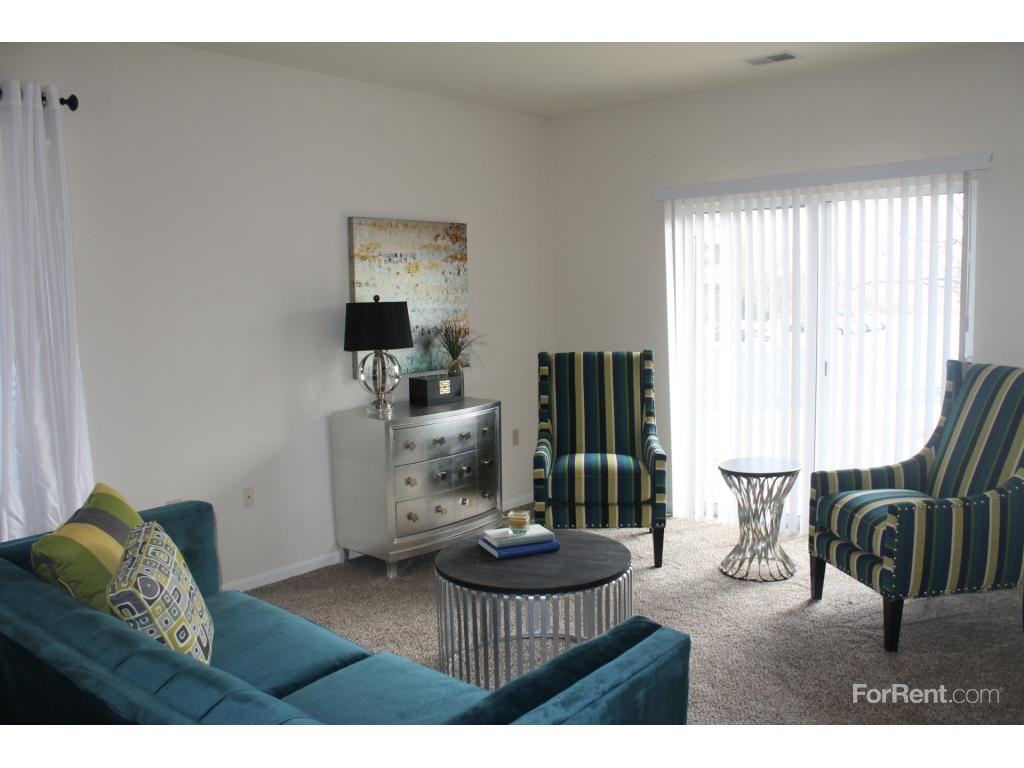 Glenmary Village Apartments - Photo 3 of 16