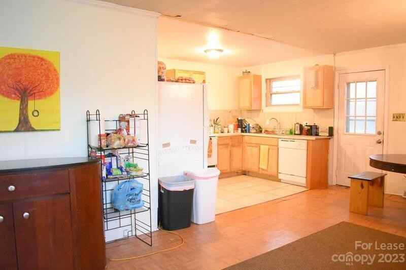 49 Fenix Dr Sw - Photo 3 of 15