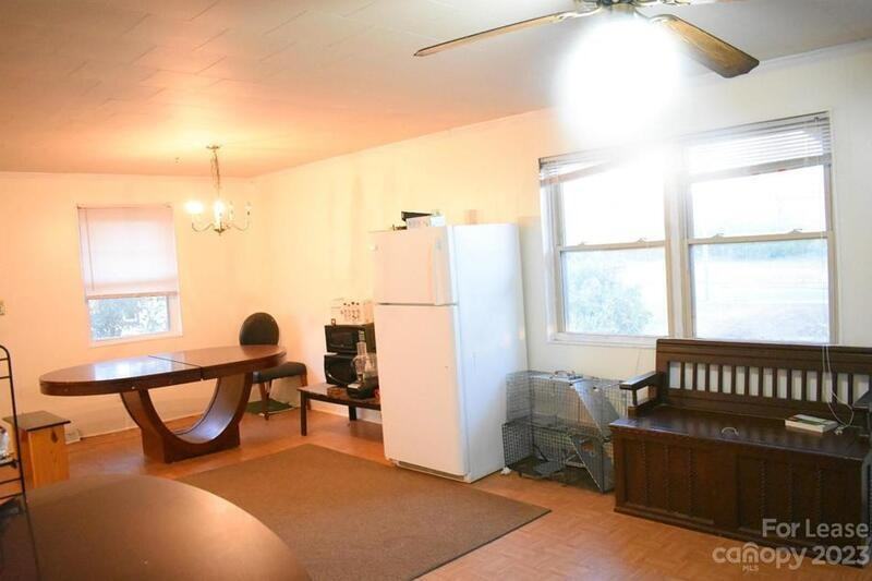 49 Fenix Dr Sw - Photo 4 of 15