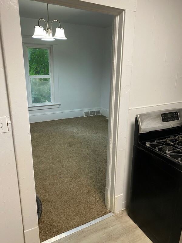 719 Bunker Hill Rd - Photo 3 of 10