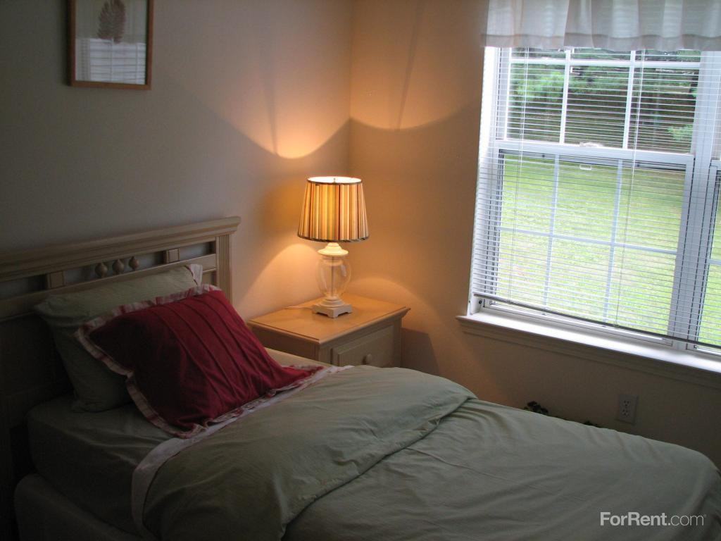 Town Walk at Hamden Hills - Photo 3 of 19