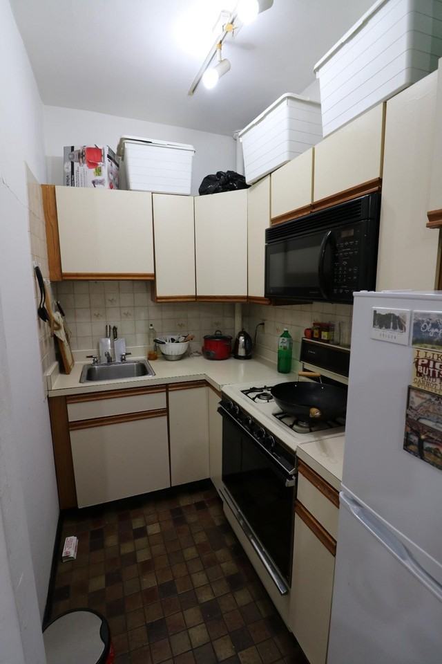 S Russell St #1 - Photo 3 of 10