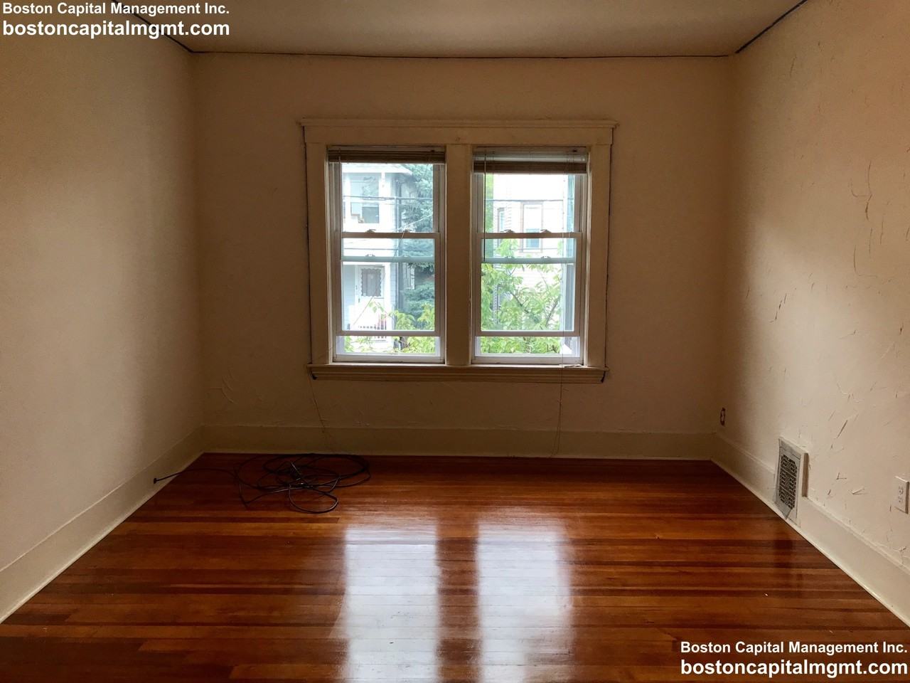 58 Moreland St - Photo 6 of 20