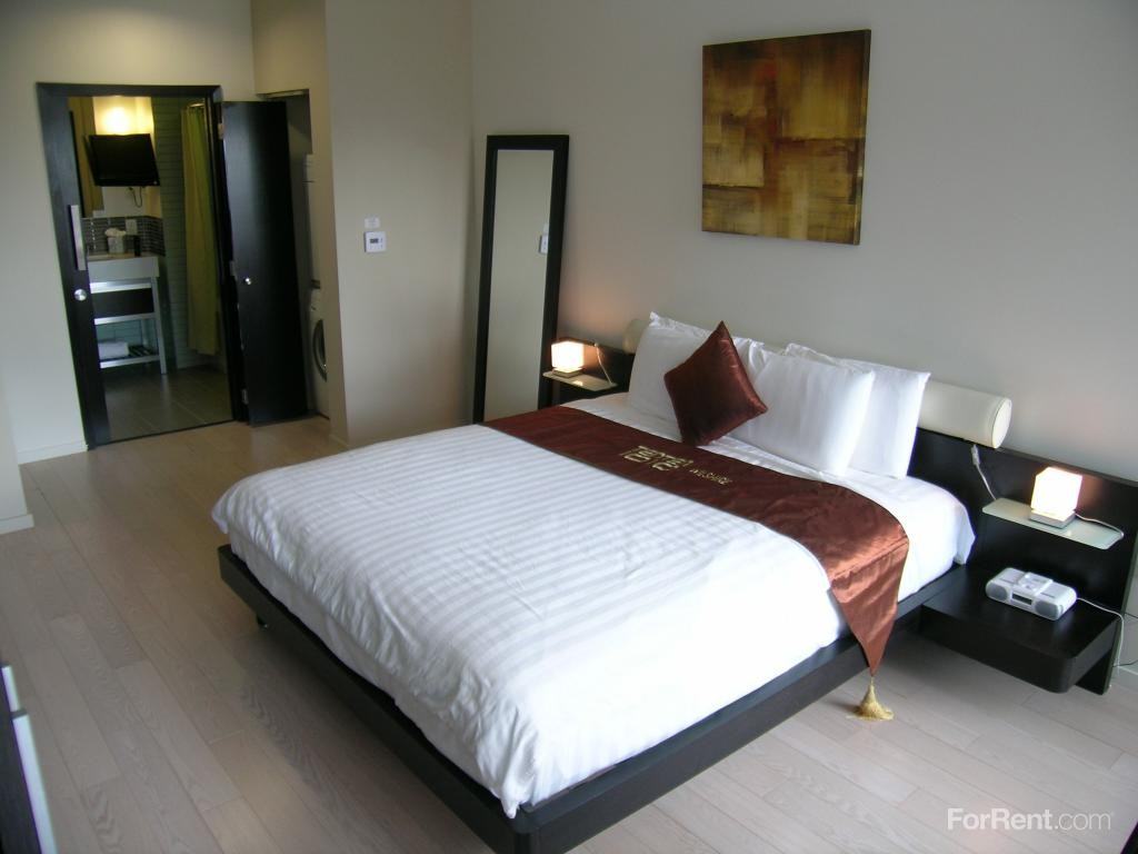 TenTen Wilshire - Photo 2 of 19