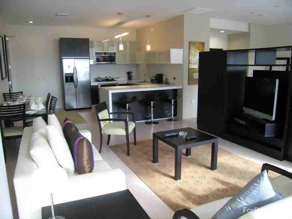 TenTen Wilshire - Photo 3 of 19