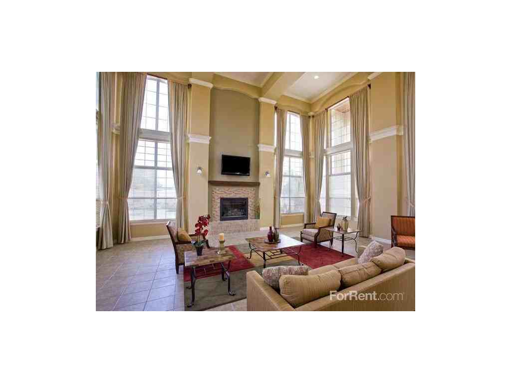 Costa Verde - Photo 2 of 10