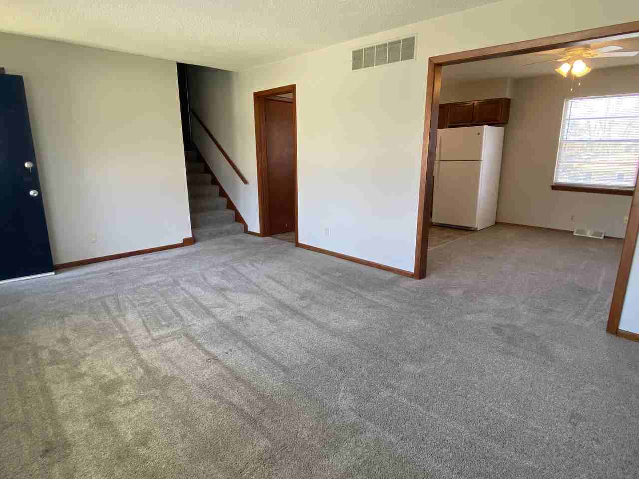 11213 Myrtle Ave - Photo 2 of 18