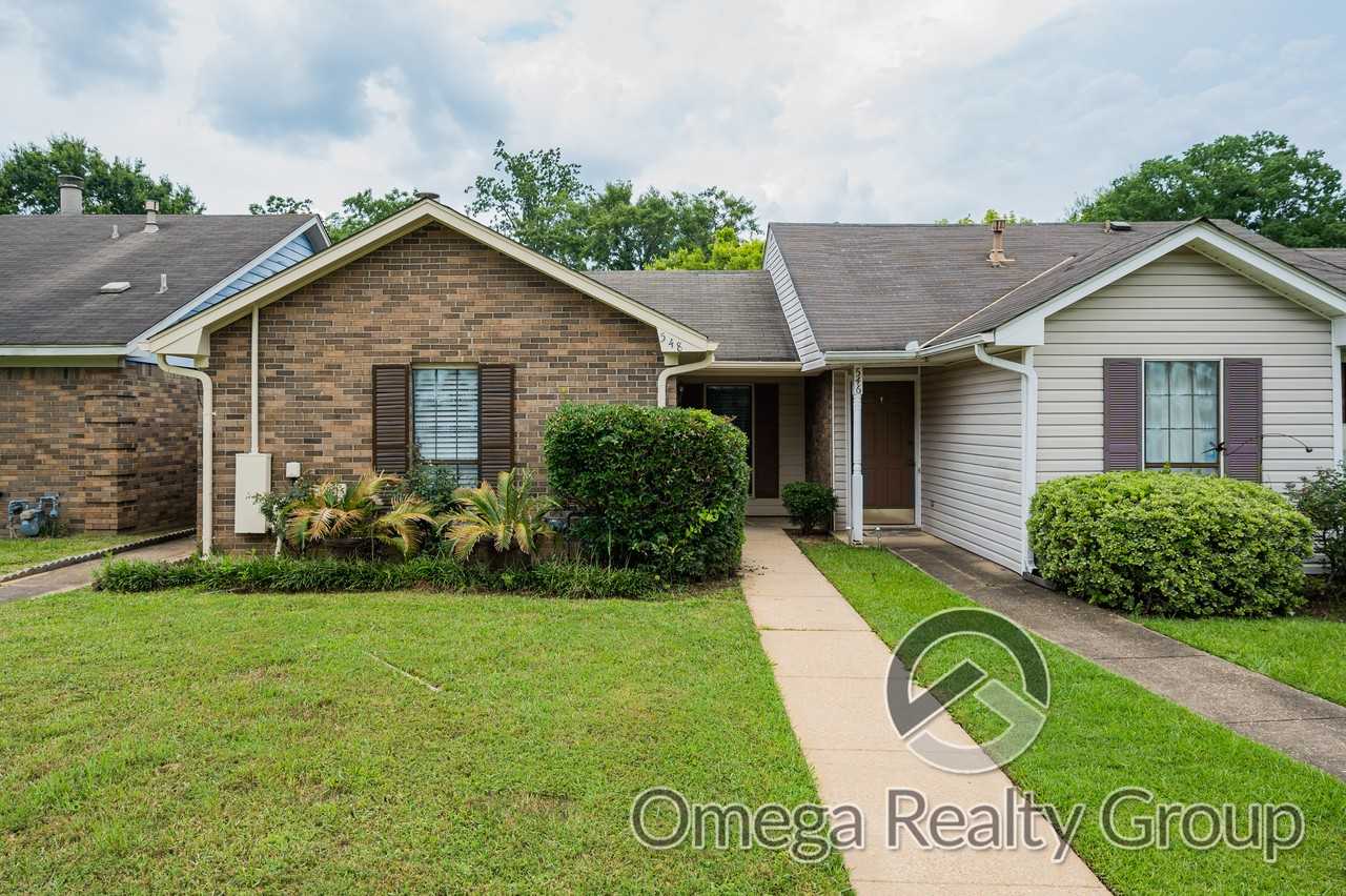 548 Hollow Wood Rd - Photo 2 of 9
