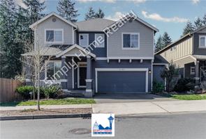 featured image of 3103 Eagle Loop Ne