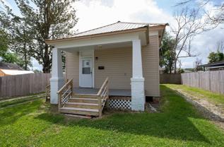 708 Live Oak St - Photo 1 of 1