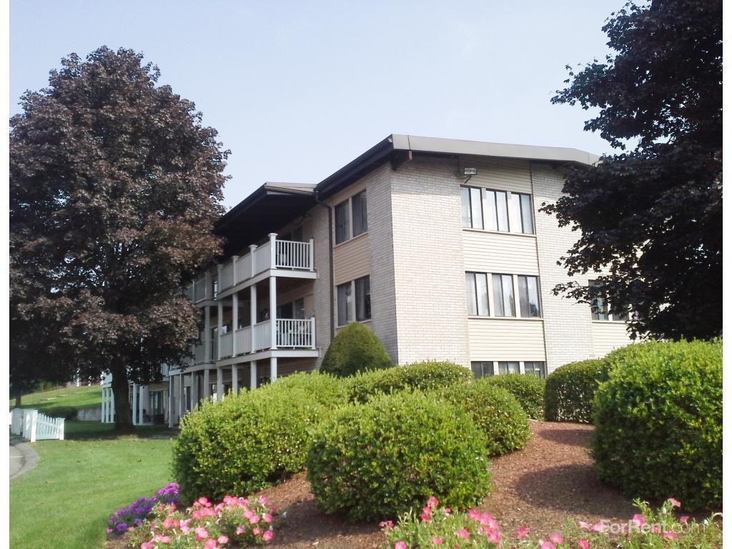 Westgate Apartments 1 Westgate Dr, Woburn, MA 01801 Zumper