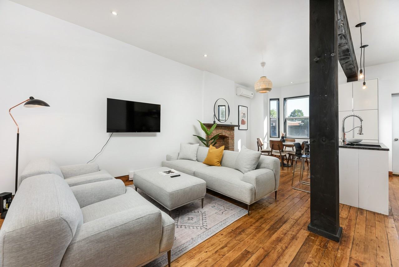 3636 Avenue Coloniale - Photo 2 of 33