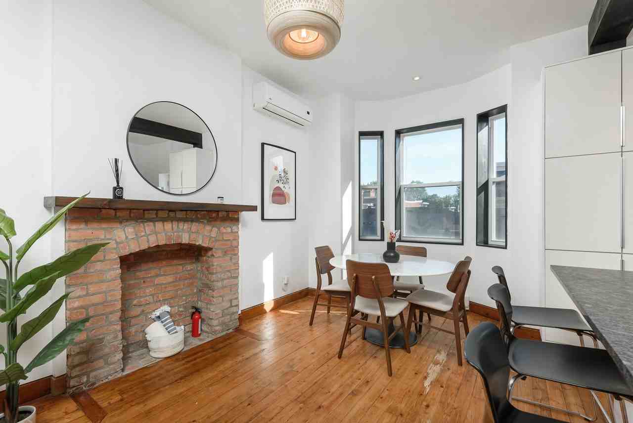 3636 Avenue Coloniale - Photo 7 of 33