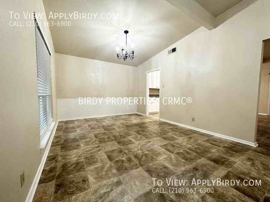 605 Skyforest Dr - Photo 2 of 36