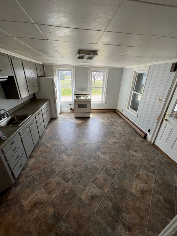 306 N Charles St #WEST - Photo 3 of 9