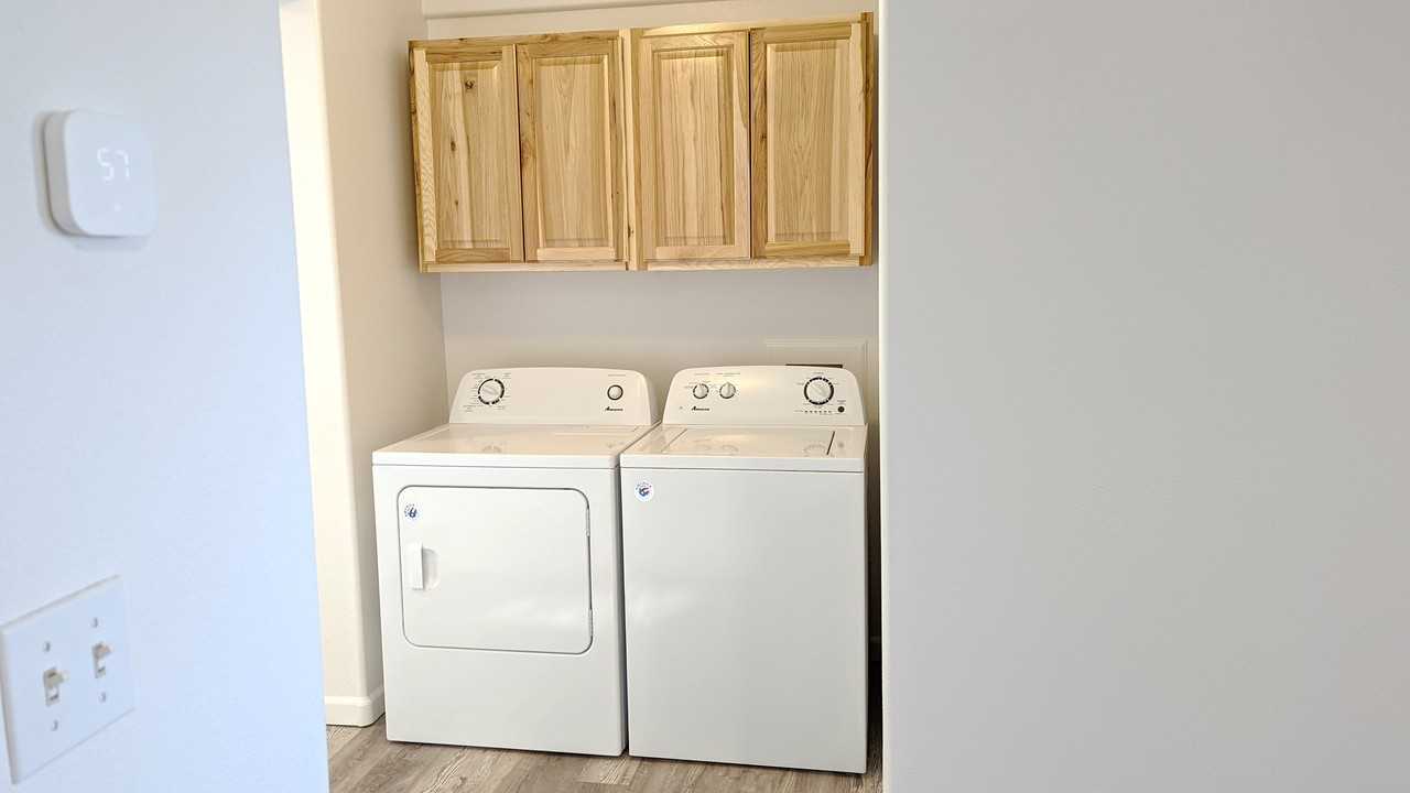 5855 5855 S View Rd #3 - Photo 3 of 14