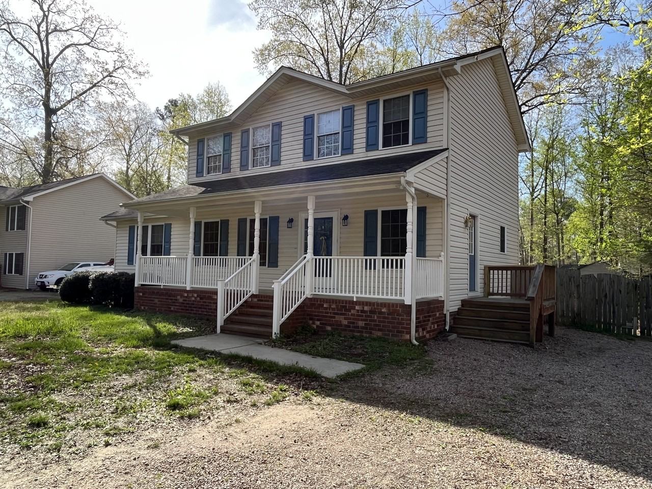 218 Hamilton Dr #NA - Photo 3 of 20