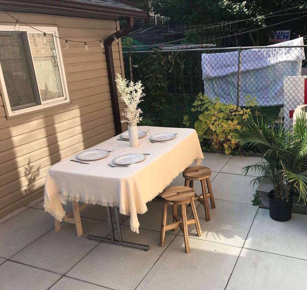 Downtown Bedroom with Ensuite Bathroom for RENT Apartments Queen St W