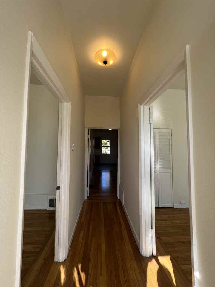 710 Diamond Street - Photo 2 of 12