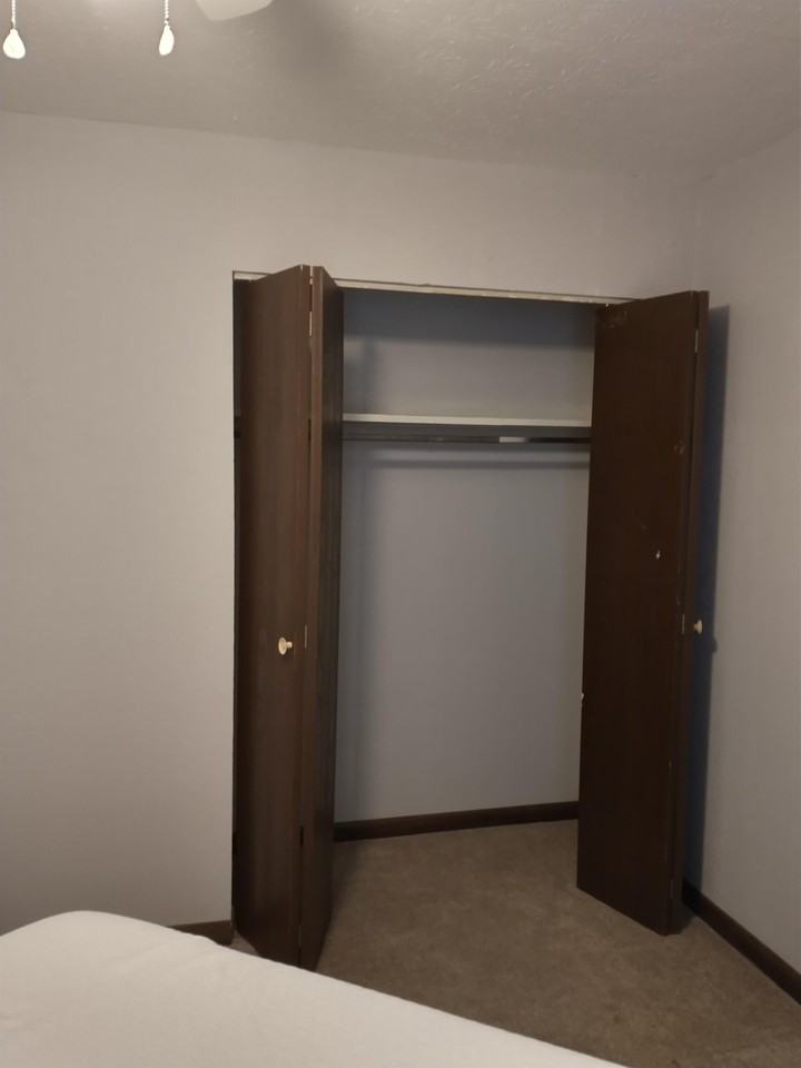 11 Cardinal Ln #11C - Photo 5 of 8