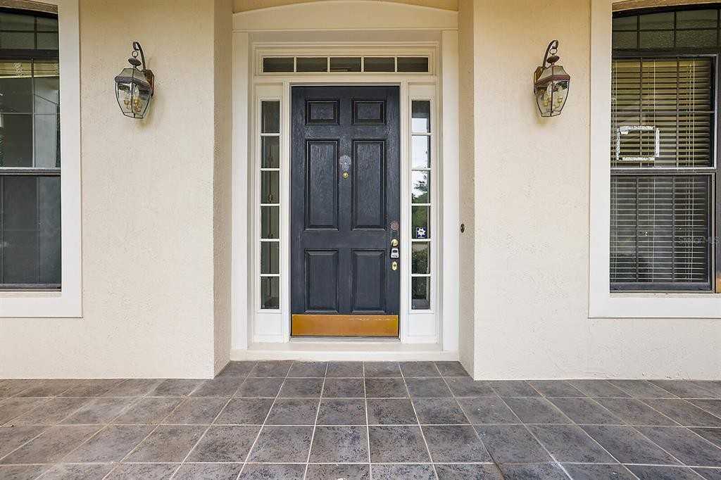 5062 Greenbriar Trl - Photo 3 of 33