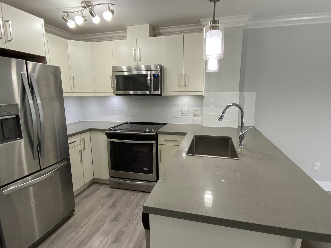 2268 Shaughnessy Street #204 - Photo 2 of 10