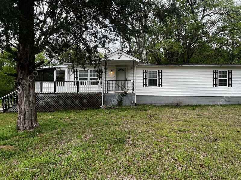300 Oscar Bradford Rd - Photo 2 of 24