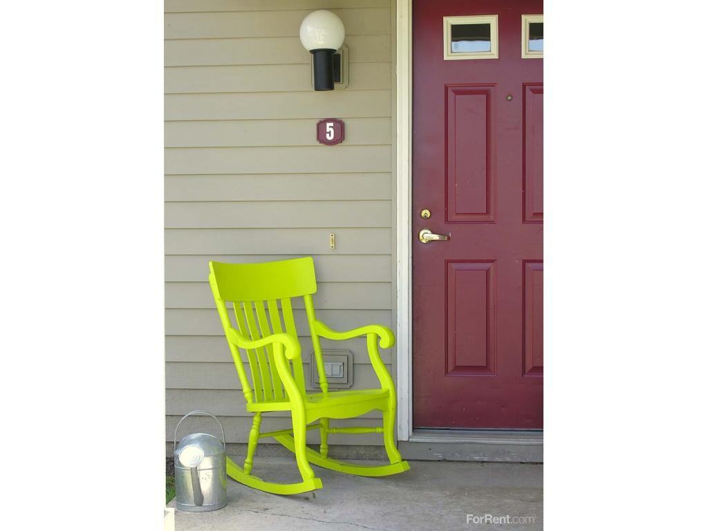 Oak Tree Village - Photo 3 of 16