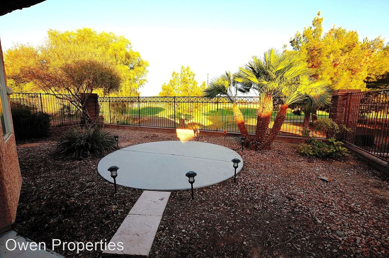 3514 Old Course St - Photo 3 of 40