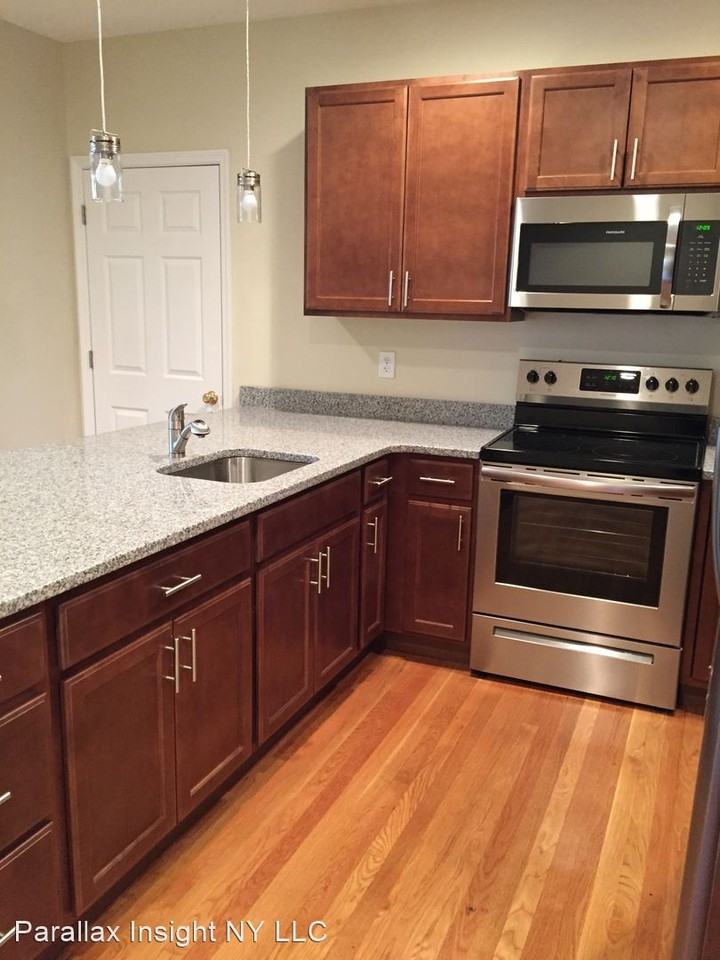 Remsen Street - Photo 3 of 15