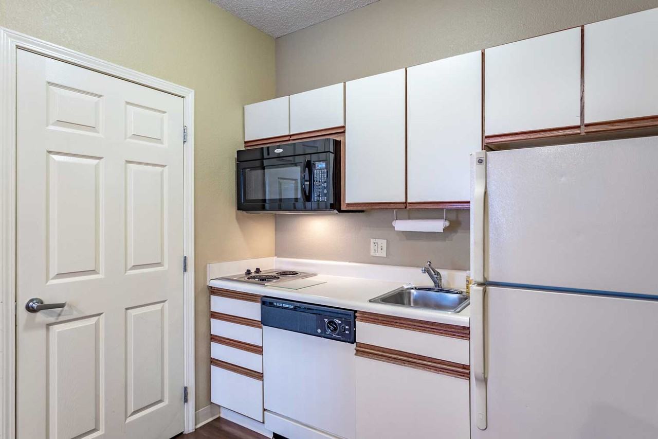 Main Street Residences - Photo 5 of 26