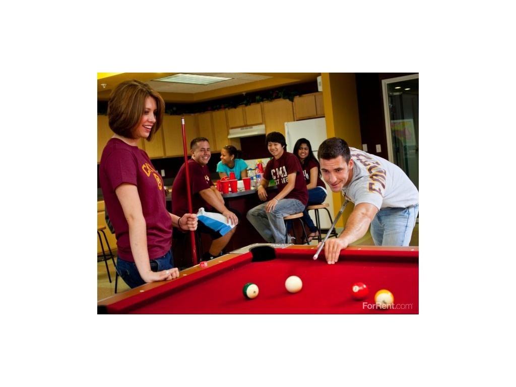 The Village at Bluegrass (Student Housing) Apartments 4300 Collegiate