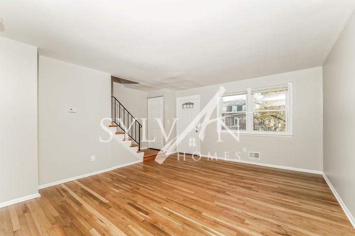 5428 Cynthia Ter - Photo 3 of 15