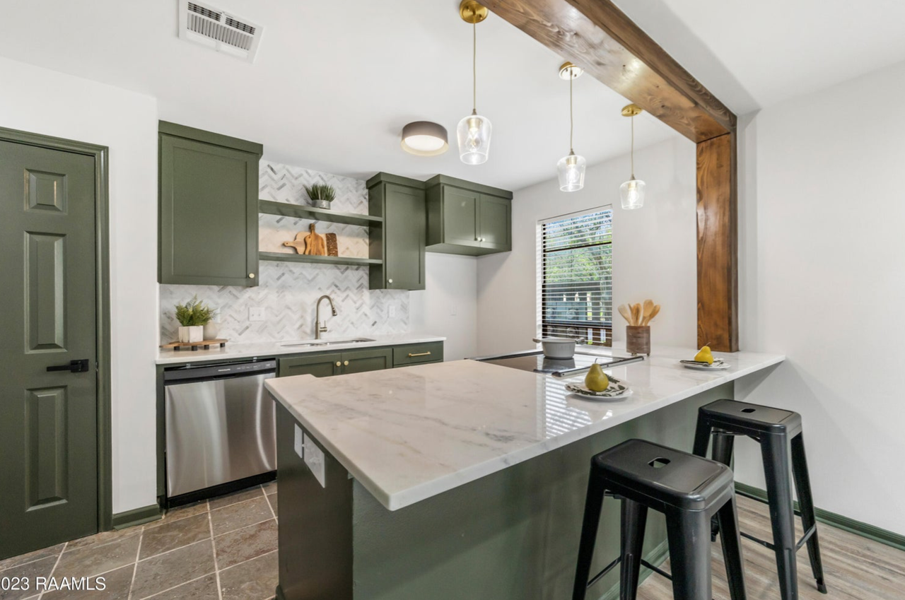 183 Steiner Road - 1Unit 114 #1 - Photo 4 of 21