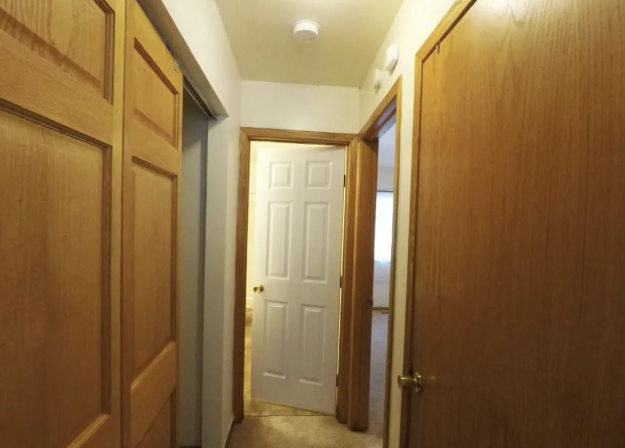 3526 Newton Ave N #0 - Photo 5 of 19