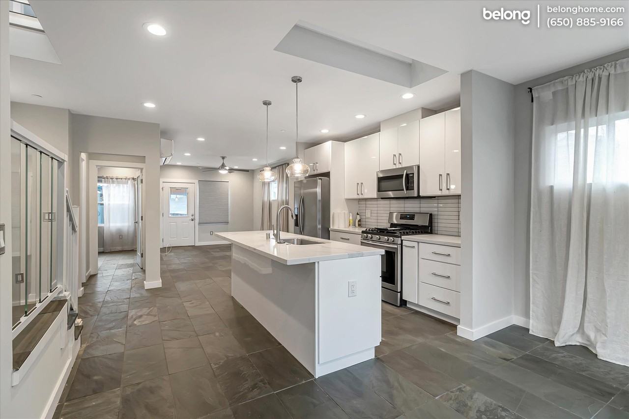 1162 63rd St - Photo 6 of 23