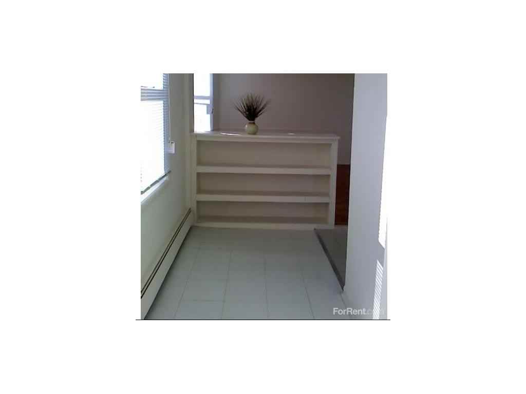 Campus Square Apartments - Photo 3 of 12