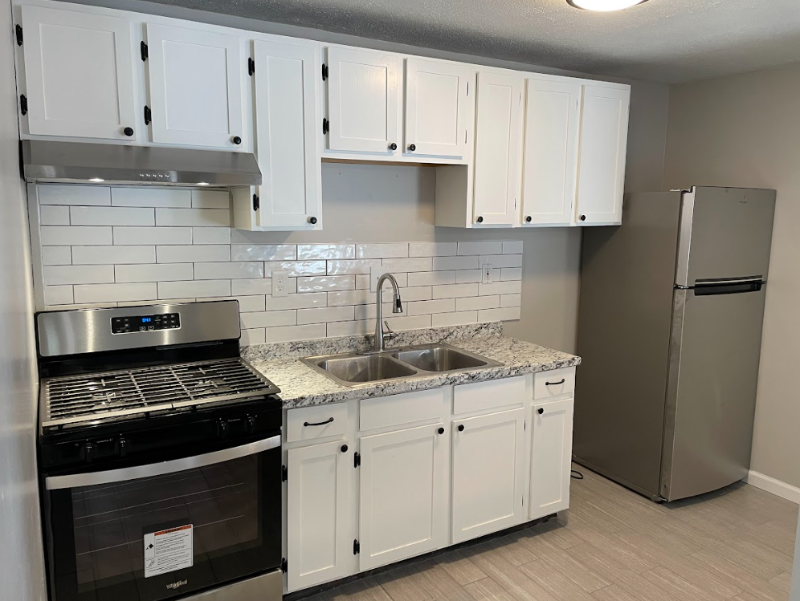 333 N Hamilton St #101 - Photo 4 of 9