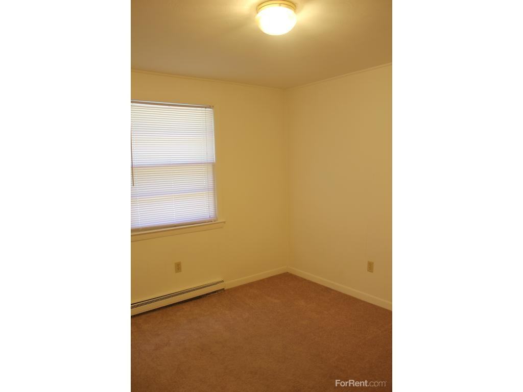 Orchard Acres Apartments - Photo 3 of 20