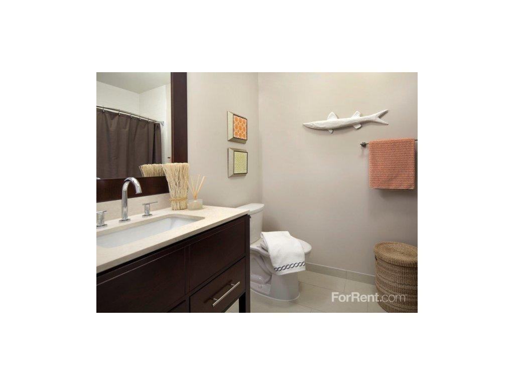 Residences at Portwalk Place - Photo 2 of 20