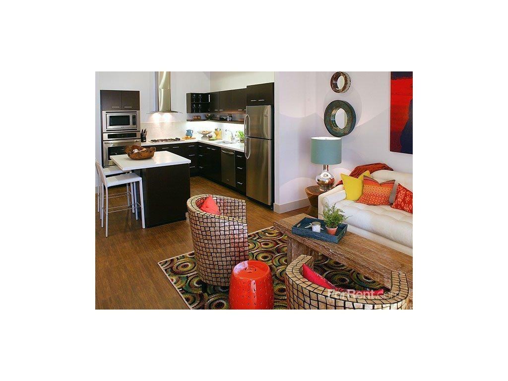 Avalon Venice on Rose - Photo 3 of 11