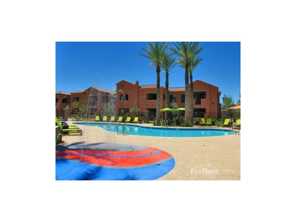 Liv Avenida - Photo 3 of 19