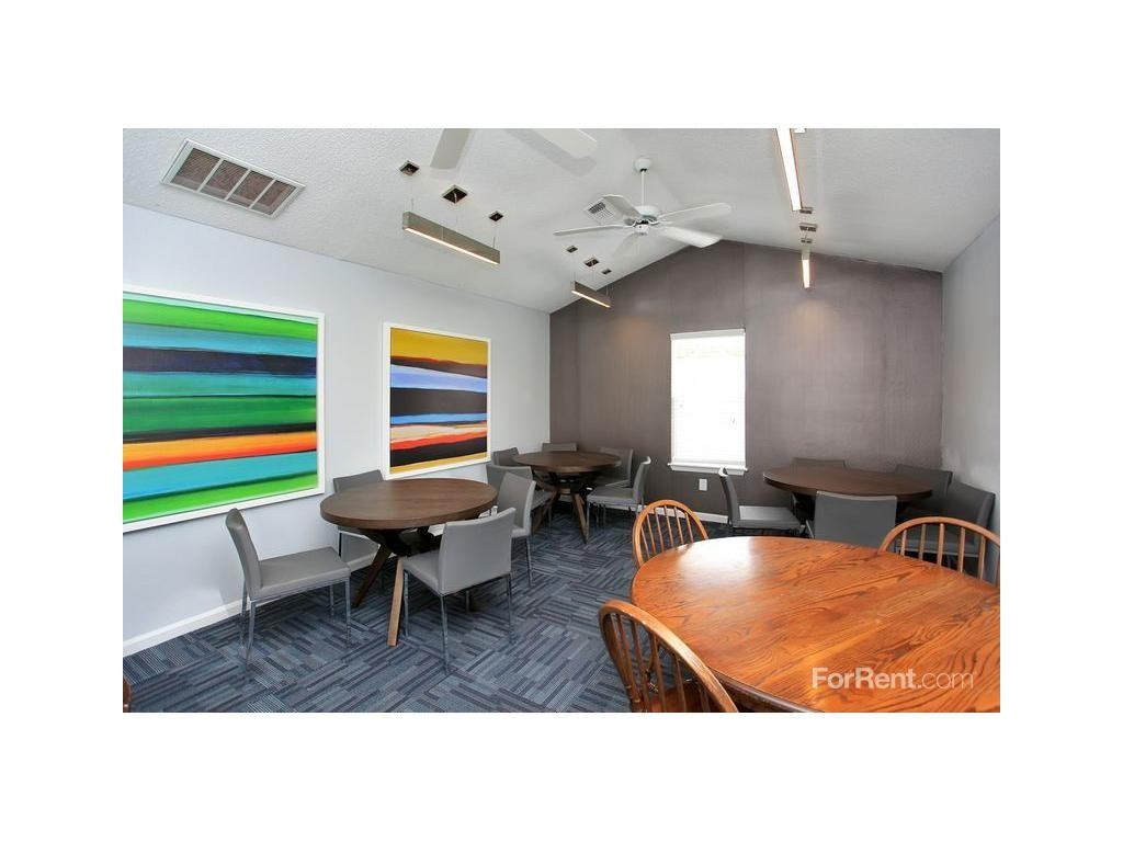 St. Andrews Pointe Apartments - Photo 3 of 19